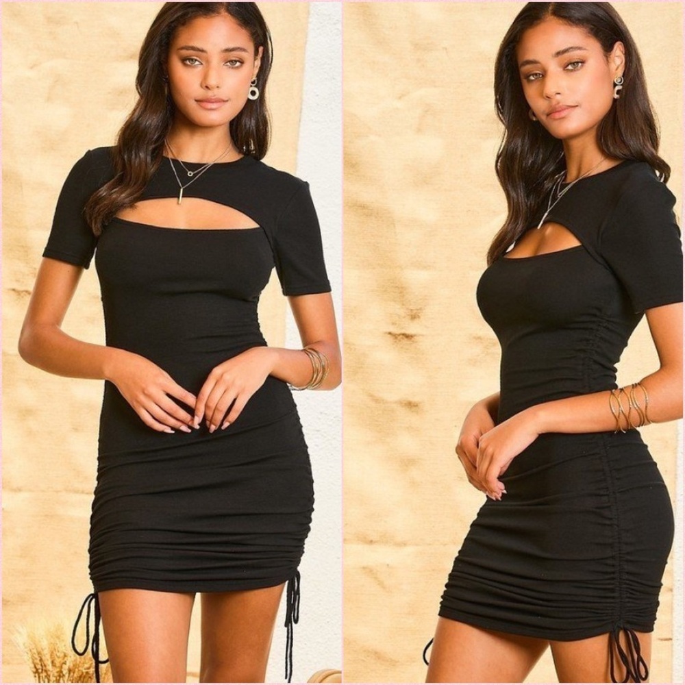 🖤 BODY-CON ROUND CUT OUT NECK RUCHED DRESS - Picture 2 of 4